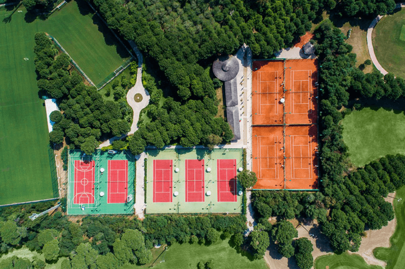 Copy of royal 1 (800 x 533 px)